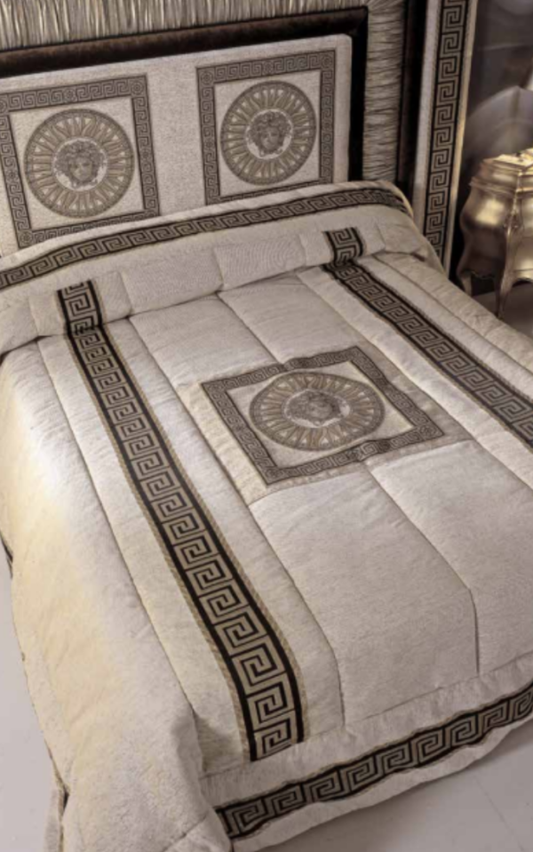 Lit luxury medusa – Image 3